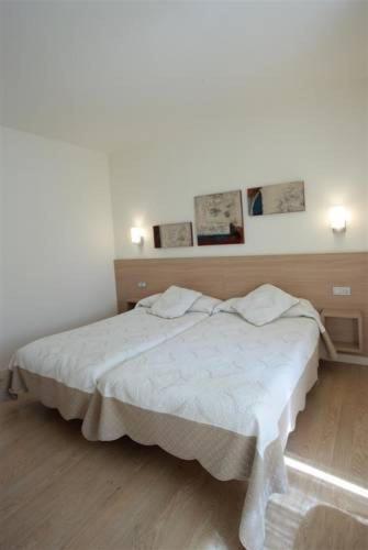 Casa De Los Beneficiados Roncesvalles Zimmer foto